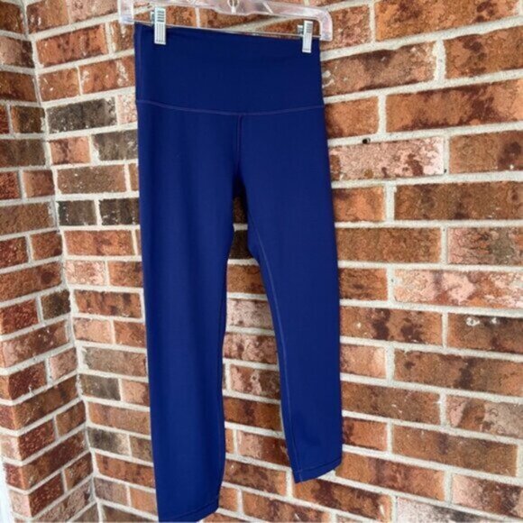 Lululemon * Wunder Train High-Rise Crop 2021 EUC - Picture 3 of 12